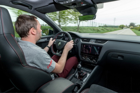 intérieur Skoda Octavia RS 2.0 TDI DSG 4x4 Combi (2017)