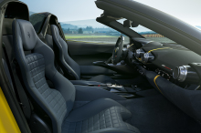 ferrari 812 competizione aperta puissance