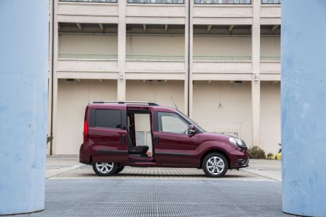Agrément de conduite,confort et équipement : le Fiat Doblo 2015 progresse dans tous ces domaines tout en gardant intactes ses qualités de polyvalence et de praticité.