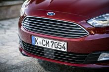 museau du ford C-Max restylé (2015)