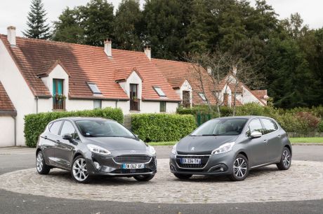 Ford Fiesta 1.0 Ecoboost 100 BVA6 Titanium vs Peugeot 208 Puretech 110 EAT6 Allure