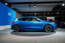 3/4 AR Ford Focus 2018