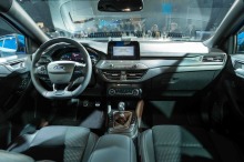 Ford Focus (2018) vue habitacle planche de bord