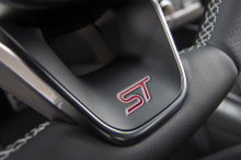 Ford Focus ST 2019 volant