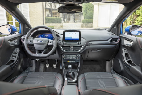 Ford Puma planche de bord