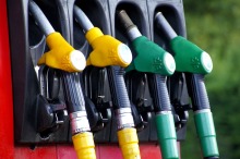 pompes carburant station service