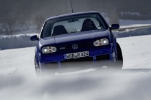 Volkswagen Golf R32