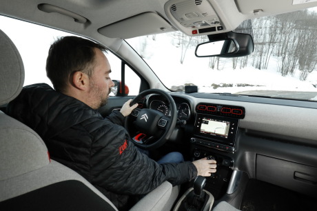 Grip Control Citroën C3 Aircross montagne neige intérieur
