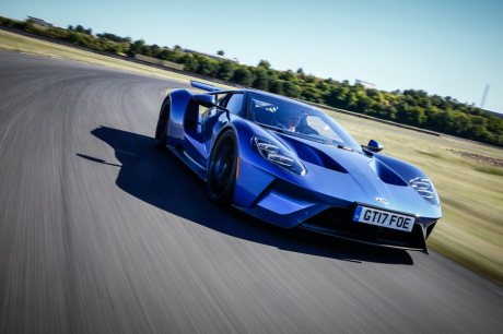 premier essai ford GT dynamique en France