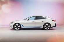 BMW i4 gauche