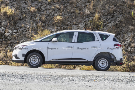 dacia SUV 7 places prototype mulet scenic dimensions