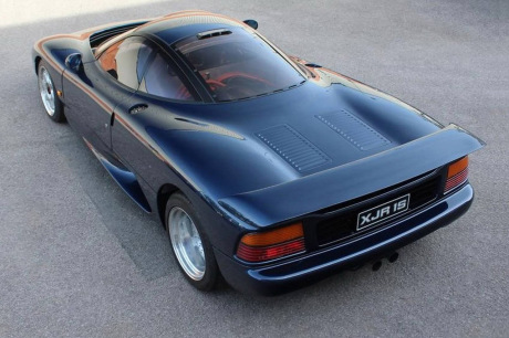 jaguar XJR-15