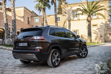 Jeep Cherokee 2.2 Multijet 195 2 WD (2018)
