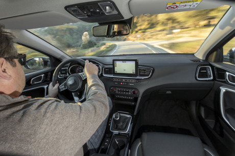 Embarqué Kia Ceed 2018 Prototype
