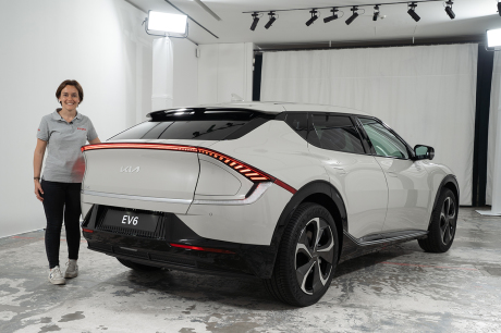 hayon vertical kia ev-