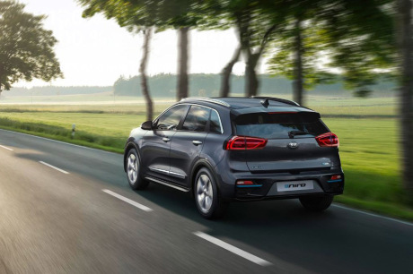 kia eniro restyle feux arrière