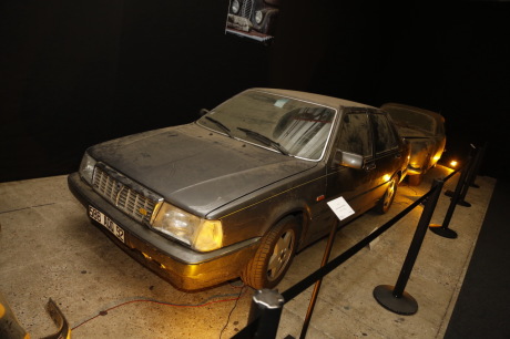 Lancia Thema 8.32