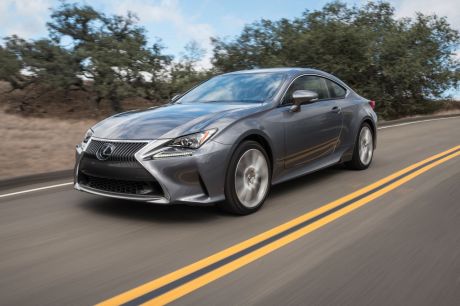 Au volant du Lexus RC 300h