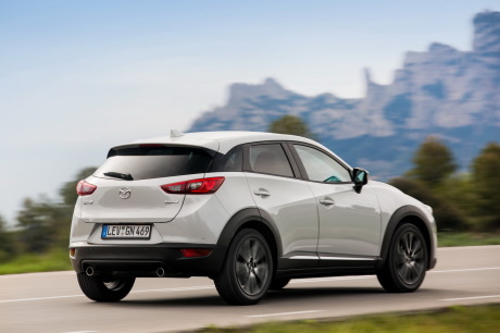mazda cx3 en virage
