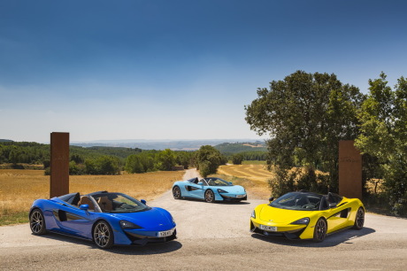 Trois Mclaren 570S Spider
