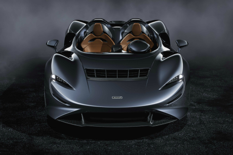 mclaren elva studio face