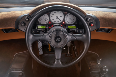 McLaren F1 1995 volant central