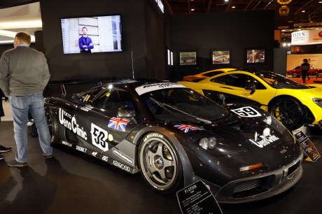 McLaren F1 GT01R (1995) Rétromobile 2018 Richard Mille