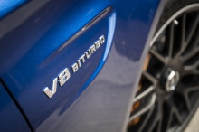 En option (prix non dÃÆÃâÃâ ââ¬â¢ÃÆÃ¢â¬Å¡Ãâéfinis), la Mercedes Classe C 63 S peut recevoir des disques avant en cÃÆÃâÃâ ââ¬â¢ÃÆÃ¢â¬Å¡Ãâéramique.
