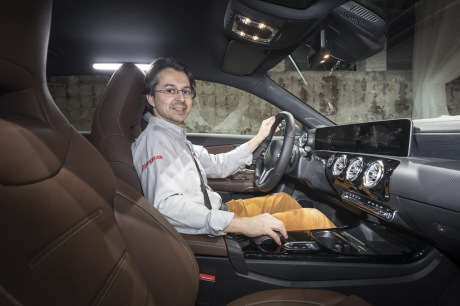 Mercedes Classe A 2018 vue intérieure habitacle place avant