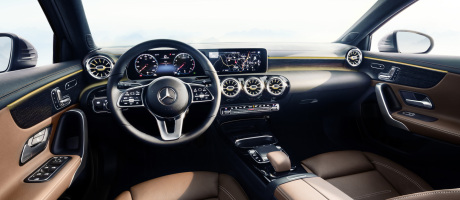 Mercedes Classe A (2018) intérieur planche de bord