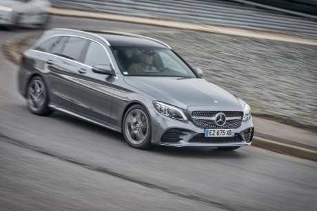 mercedes c220d amg line