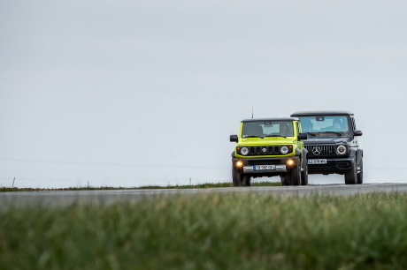 Suzuki Jimny vs Mercedes Classe G 63 AMG