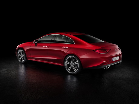 Mercedes CLS 3 2018 vue arrière rouge