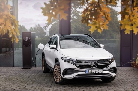 Mercedes EQA charge