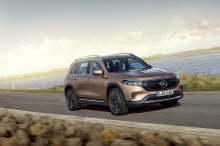 Mercedes EQB couleur or rose