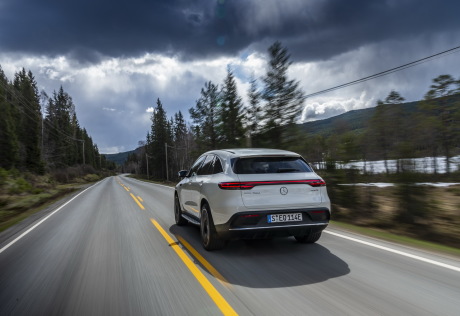 test route mercedes eqc electrique