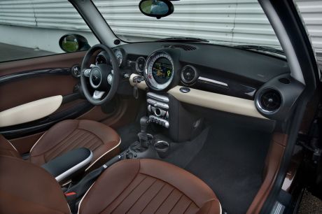 Essai Mini Clubman La Querelle Des Anciens Et Des Modernes Largus