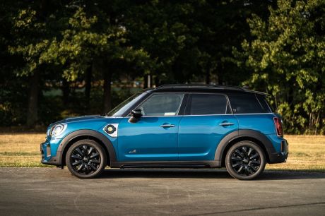 Dimensions Mini Countryman 2020