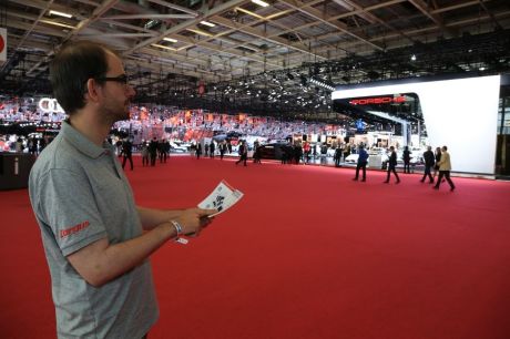 espace vide Mondial de l'automobile 2016
