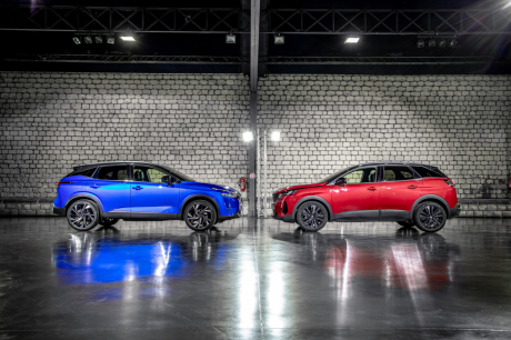 Nissan Qashqai 2021 Vs Peugeot 3008 The Classico Of Compact Suvs Byri