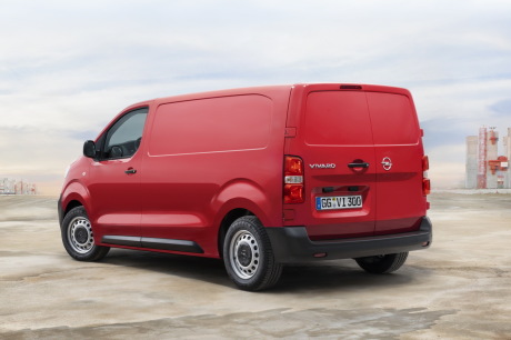 Opel vivaro rouge arriÃÅ¡re 2019