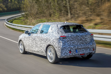 opel corsa 2019 camoufl̮̩̉̉e