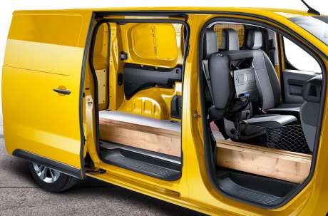 Opel Vivaro-e (2020)