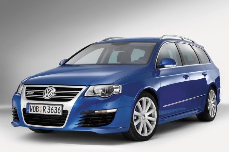 Volkswagen Passat R36 station wagon