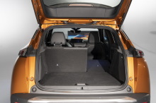 Peugeot 2008 vue du coffre ouvert
