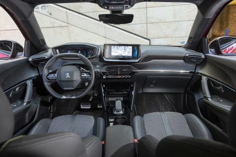 peugeot 2008 interior