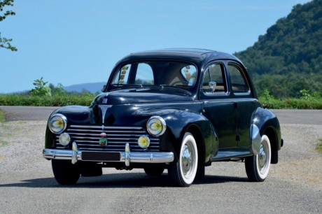 Peugeot 203 berline - 1954