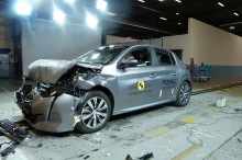 crash-test peugeot 208