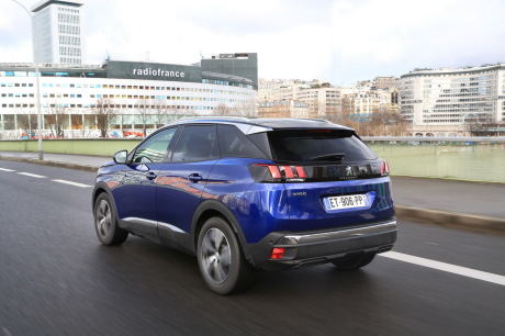 peugeot 3008 essence vue arriÃÆÃ
¡re