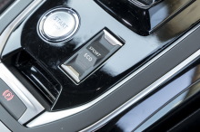 Peugeot 308 Allure bleu bouton sport et eco
